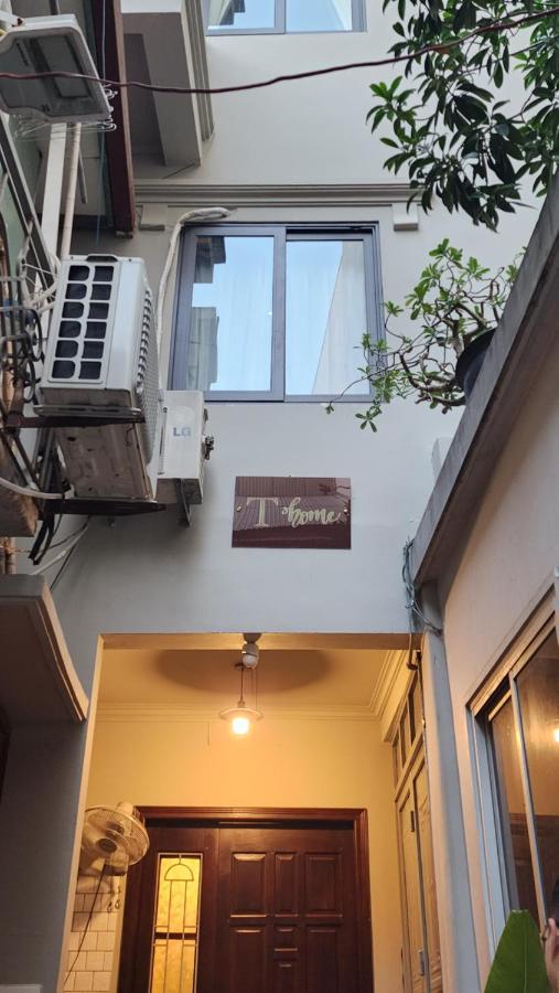 T Home Balcony Homestay Hanoi Buitenkant foto