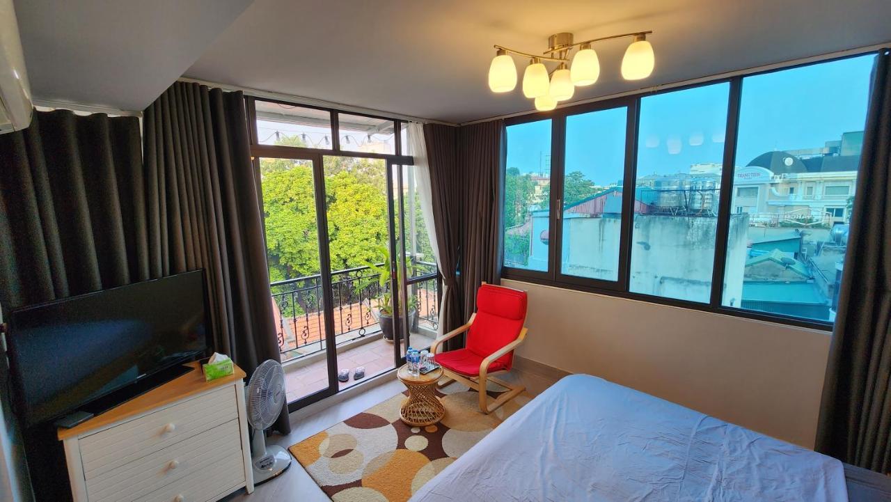 T Home Balcony Homestay Hanoi Buitenkant foto