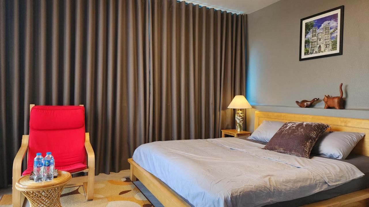 T Home Balcony Homestay Hanoi Buitenkant foto