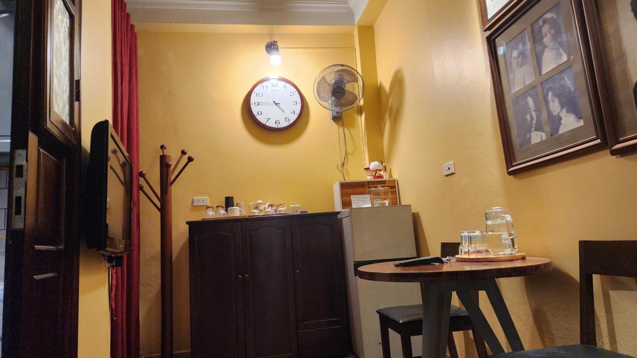 T Home Balcony Homestay Hanoi Buitenkant foto